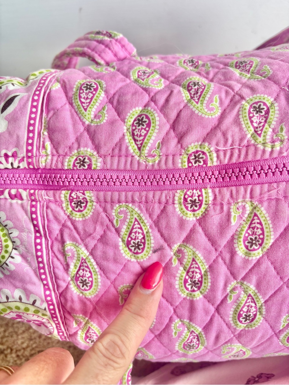 💖 Vera Bradley Bermuda Pink Small Duffel Bag Retired Paisley Print Quilted Y2K - Picture 6 of 11
